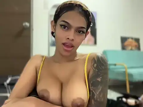 Snapshot of miapasitaa chatting on March 2026 08:22:02 PM miapasitaa online show from March 2026 08:22:02 PM