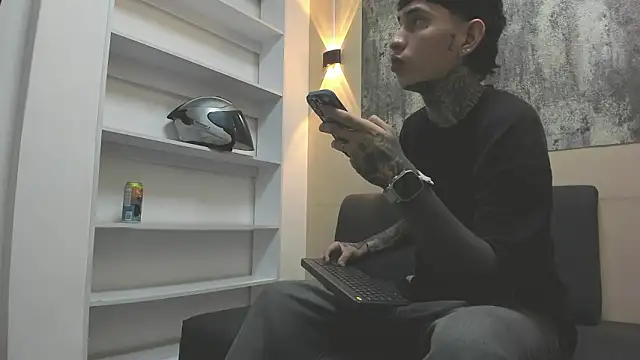 DANTE ARMSTRONG online show from February 2026 04:02:01 AM