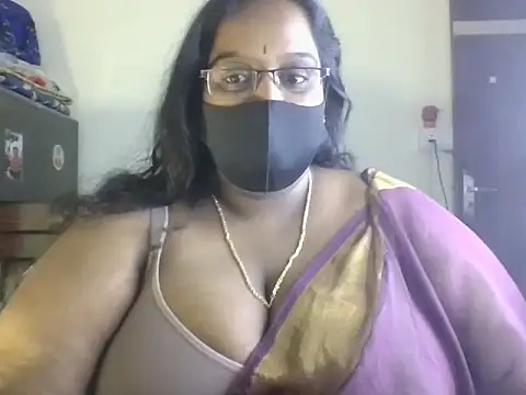 hootypriya online show from July 2026 04:47:02 PM