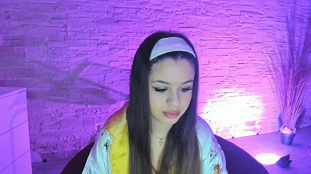 BellaNoir  online show from February 2026 05:57:02 AM