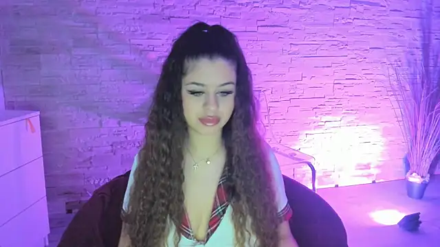 BellaNoir  online show from February 2026 05:45:01 AM