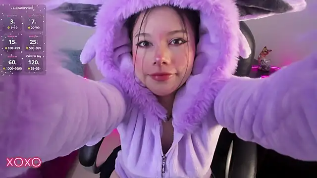 violettabond online show from November 2025 12:49:02 PM