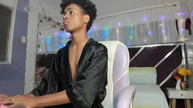 Santy bigcock 01 online show from March 2026 12:09:01 PM