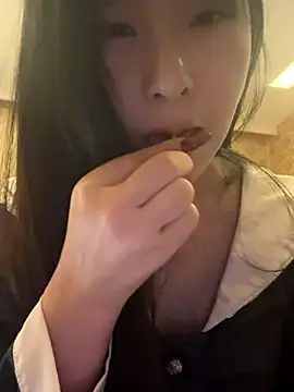 anankaka71 online show from November 2025 03:27:02 AM