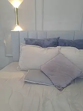 Snapshot of annie__20 chatting on December 2025 12:14:02 PM annie 20 online show from December 2025 12:14:02 PM