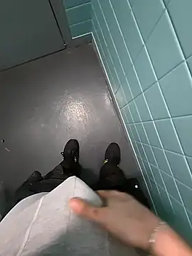 Snapshot of seulementme chatting on February 2026 11:42:01 AM seulementme online show from February 2026 11:42:01 AM