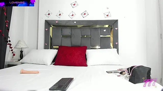 CatleyaSmith online show from February 2026 12:24:02 PM