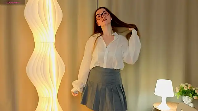 Snapshot of MelitaMoote chatting on November 2025 06:38:02 AM MelitaMoote online show from November 2025 06:38:02 AM