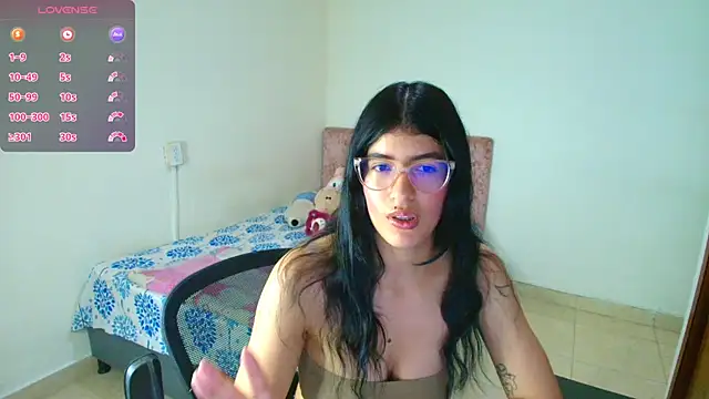 Snapshot of Kassandra_0304 chatting on March 2026 12:49:01 PM Kassandra 0304 online show from March 2026 12:49:01 PM