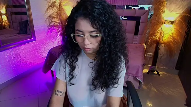 griselle rousse online show from February 2026 12:09:02 AM