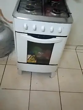  - - putinha online show from November 2025 11:00:02 AM