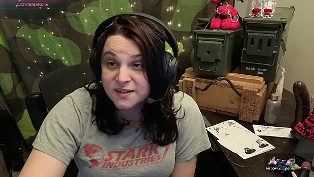 Snapshot of Salacious_Sage chatting on April 2026 09:27:01 PM Salacious Sage online show from April 2026 09:27:01 PM