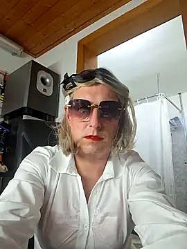 AgnesCross39 online show from March 2026 08:06:02 PM