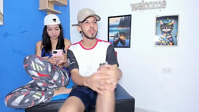 Snapshot of Destroy_princelinda chatting on November 2025 05:45:02 AM Destroy princelinda online show from November 2025 05:45:02 AM