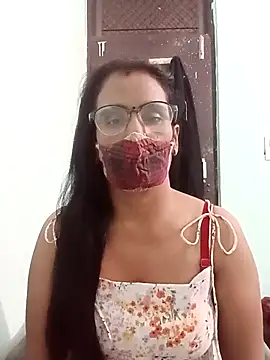 sanjana077 online show from November 2025 06:24:01 AM