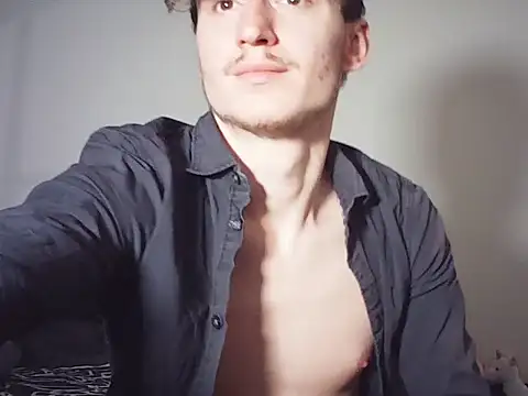 Snapshot of SoftEdgeBoy chatting on March 2026 11:54:01 AM SoftEdgeBoy online show from March 2026 11:54:01 AM