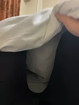 Snapshot of DX-tarotaron chatting on January 2026 02:01:02 PM DX-tarotaron online show from January 2026 02:01:02 PM