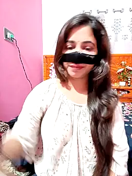 Nishi-3 online show from November 2025 12:42:01 AM