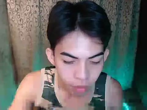 Urhotsilverboy online show from November 2025 07:51:02 AM