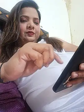 Snapshot of Adorable_Jannet chatting on November 2025 05:39:02 AM Adorable Jannet online show from November 2025 05:39:02 AM