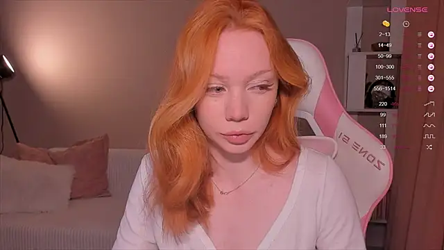 Elisahsthetics online show from April 2026 11:53:01 PM