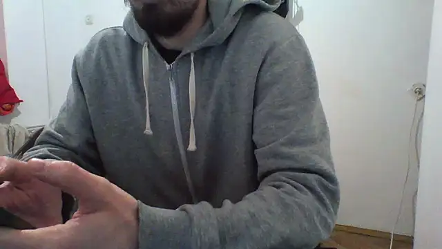 Snapshot of Velian_Hard chatting on December 2025 06:14:03 PM Velian Hard online show from December 2025 06:14:03 PM