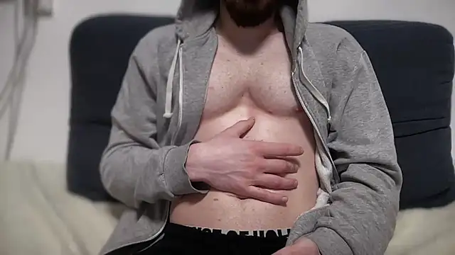 Snapshot of Velian_Hard chatting on December 2025 08:18:02 PM Velian Hard online show from December 2025 08:18:02 PM