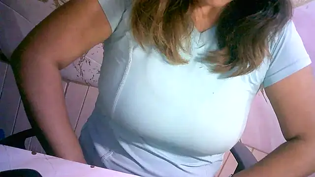 Zulreyna online show from July 2026 05:14:02 AM