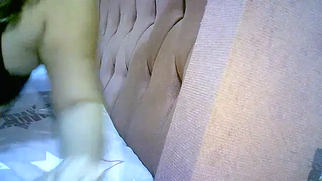 Zulreyna online show from July 2026 04:33:02 AM