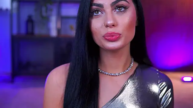 RavennaDArcy online show from January 2026 07:19:02 PM