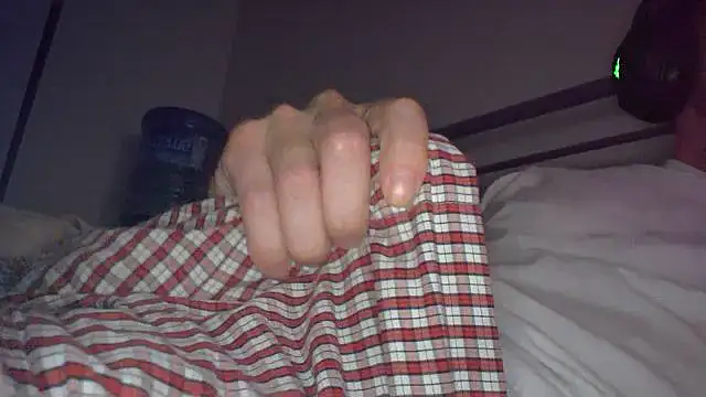 Elieantte online show from November 2025 09:57:02 PM