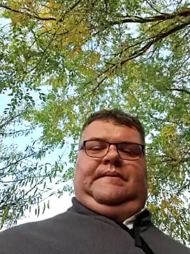 Snapshot of Grase44 chatting on November 2025 04:18:02 PM Grase44 online show from November 2025 04:18:02 PM