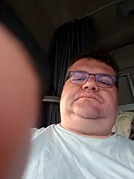 Snapshot of Grase44 chatting on November 2025 07:27:01 AM Grase44 online show from November 2025 07:27:01 AM