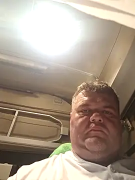 Snapshot of Grase44 chatting on November 2025 05:04:01 PM Grase44 online show from November 2025 05:04:01 PM