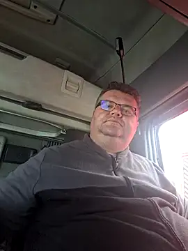 Snapshot of Grase44 chatting on December 2025 09:58:02 AM Grase44 online show from December 2025 09:58:02 AM