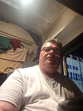 Snapshot of Grase44 chatting on February 2026 06:12:02 PM Grase44 online show from February 2026 06:12:02 PM