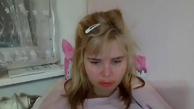 HornyElena online show from February 2026 05:49:02 PM