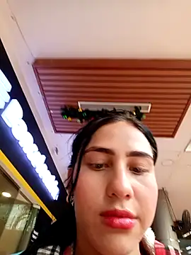 katalellahot03 online show from December 2025 06:16:01 PM