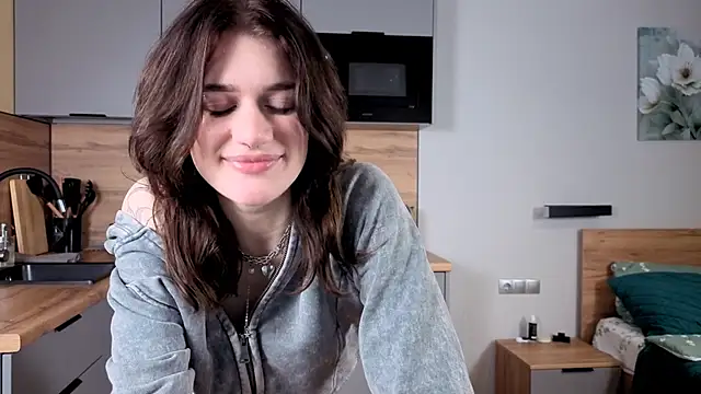 Snapshot of eshleeygreen chatting on November 2025 02:06:02 PM eshleeygreen online show from November 2025 02:06:02 PM