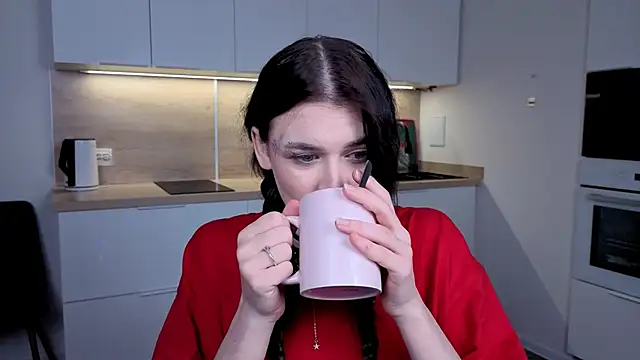 eshleeygreen online show from December 2025 04:24:01 PM