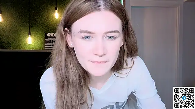 eshleeygreen online show from April 2026 08:17:01 PM