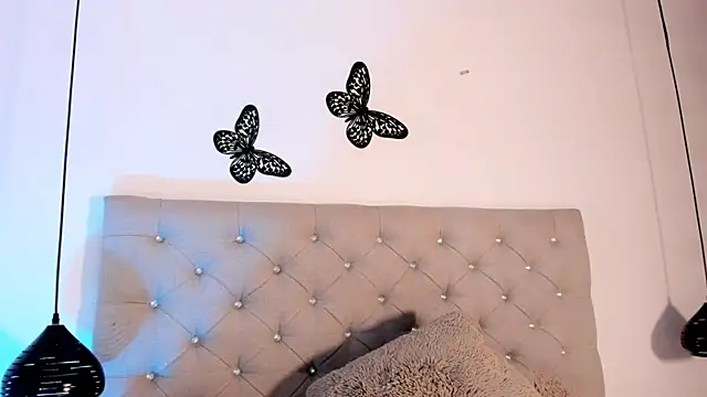 Snapshot of Quetzal_coatl_ chatting on November 2025 08:41:01 PM Quetzal coatl online show from November 2025 08:41:01 PM