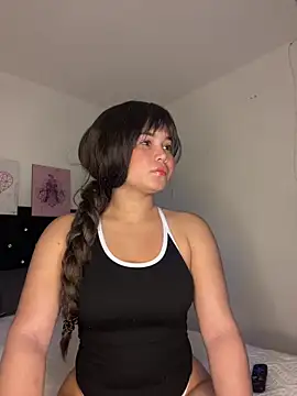 LoliitaBennett online show from April 2026 03:26:01 AM