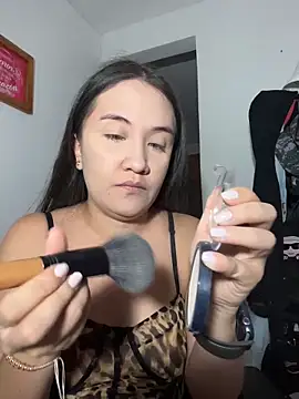 Snapshot of Melody_Spencer26 chatting on December 2025 03:43:01 PM Melody Spencer26 online show from December 2025 03:43:01 PM