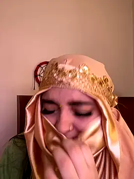 candicewest  online show from November 2025 01:46:02 PM