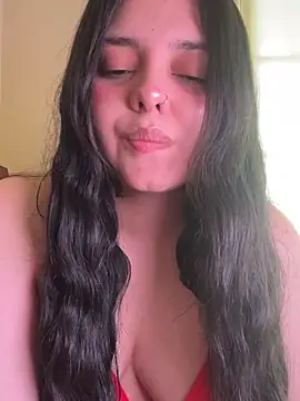 candicewest  online show from May 2026 05:07:02 PM