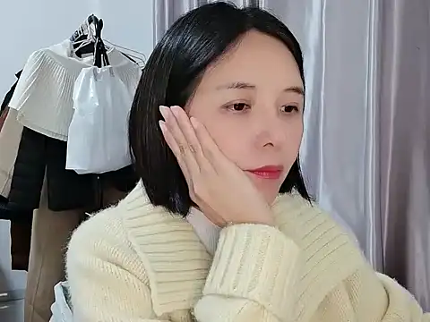 Wanwan61 online show from November 2025 02:05:02 PM