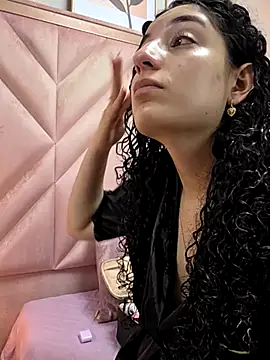 DemiJones  online show from April 2026 03:21:02 AM