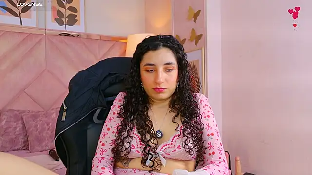 DemiJones  online show from June 2026 04:33:02 AM