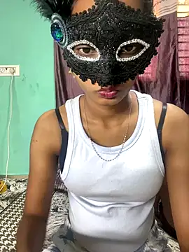 Snapshot of leenaboy@xh chatting on December 2025 10:09:02 AM leenaboyxh online show from December 2025 10:09:02 AM